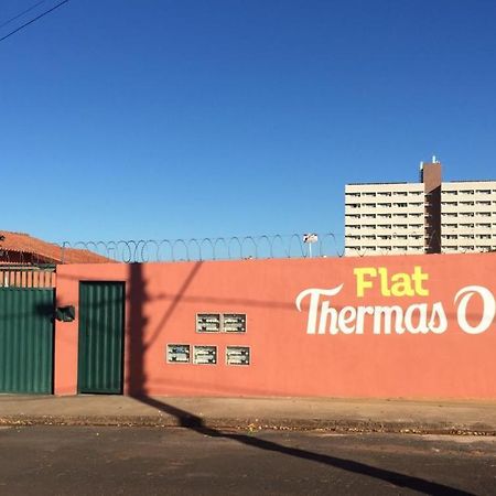 Flat Thermas Olimpia - 300 Metros Do Thermas Dos Laranjais ภายนอก รูปภาพ